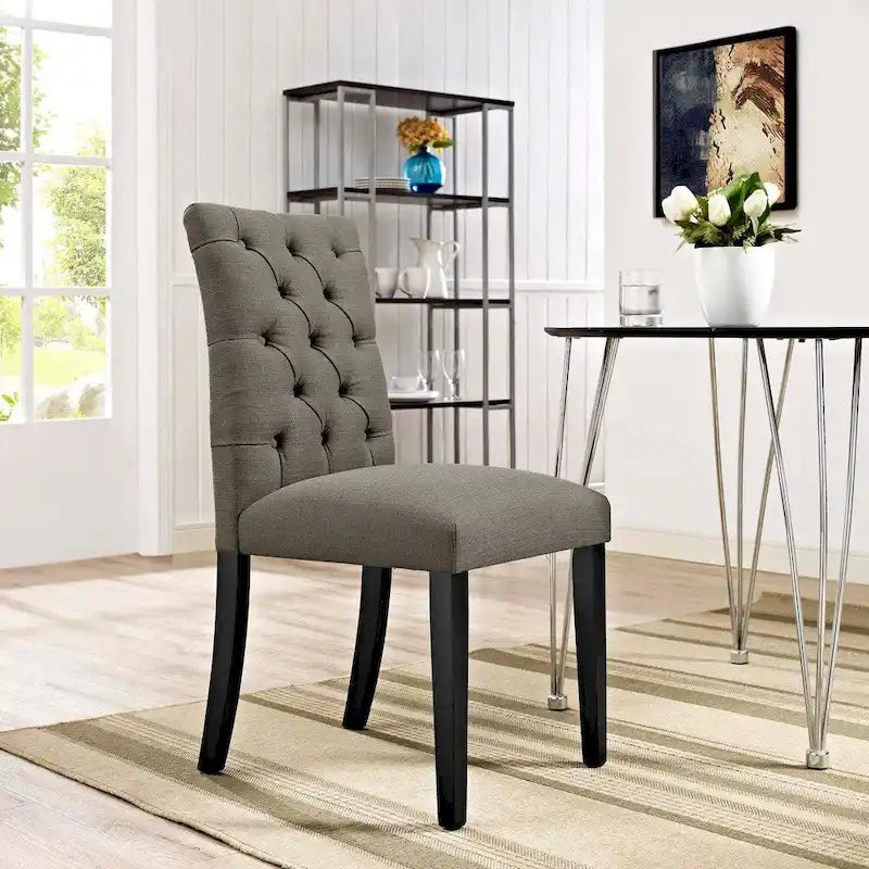 Chaise de salle à manger en tissu capitonné