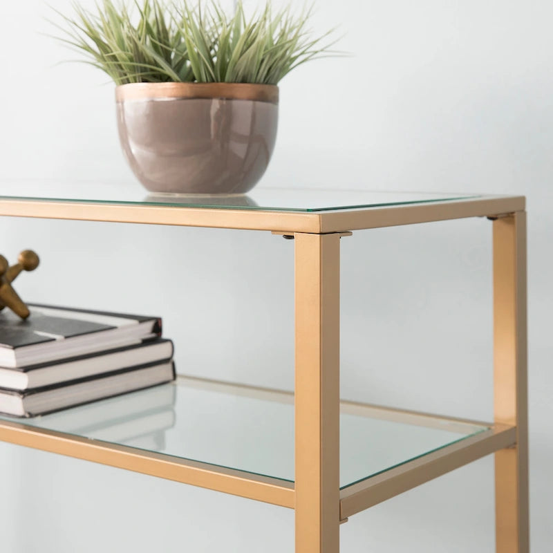 Console en métal doré mat Price avec étagère et verre trempé