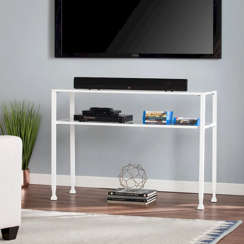 Console en métal doré mat Price avec étagère et verre trempé
