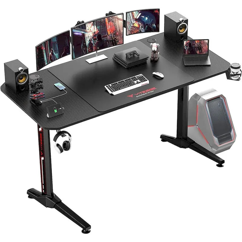 Bureau de jeu ergonomique en T pour PC avec tapis de souris intégral, support de manette, porte-gobelet et crochet pour casque